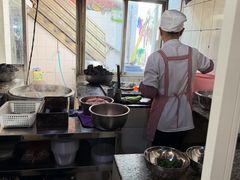 -正宗杨记普洱酸醋米线(总店)
