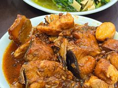 红烧鲶鱼-新四方美食城(中山店)