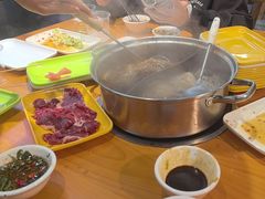 -养牛邓·潮汕牛肉海鲜自助火锅(广州店)