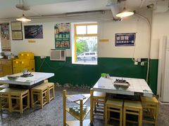 大堂-石灰市老火锅(北滨路店)