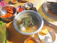 -姜虎东白丁烤肉(恒隆广场店)