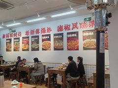 -佬缸炮江湖川菜(玉林店)