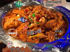 -胖哥俩肉蟹煲(济南世茂国际广场店)