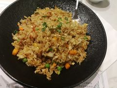 马拉盏猪颈肉炒饭-美奈小馆·越南料理(中航城君尚购物中心店)