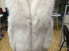 皮草马甲-雅楠服装修改工作室成都店