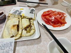 糖拌西红柿-宝光熏肉鞋底火烧(新街口店)