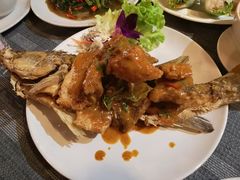 -Dash Teak House