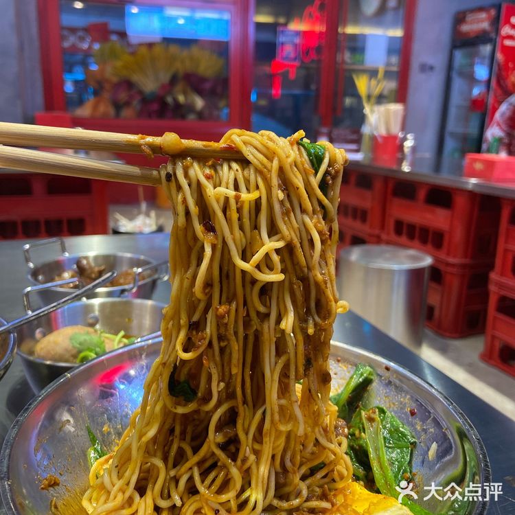 通州万达金街B区一家开业一周左右的面馆儿