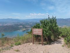 -北京十三陵国家森林公园蟒山景区
