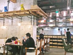 大堂-I HOLIC艾豪丽披萨(KKone店)