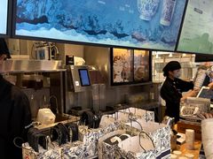 -霸王茶姬(上海静安大悦城店)