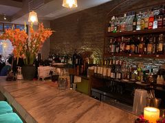 -Osteria Garden 生蚝花园餐厅(原进贤路店)