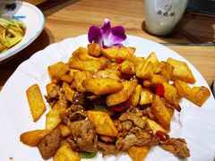 馕炒肉-品回味清真西北楼(宁波首店)