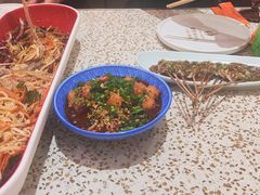 -小董哥烤串·爆汁大油边(故宫店)