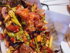 -小董哥烤串·爆汁大油边(故宫店)