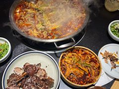 -小饕荟雅安贡椒鱼鲜馆(广福桥店)