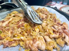 招牌酸菜猪五花肉-北京小炮儿炙子烤肉·铜锅涮肉(珠江路店)