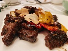黑椒蒜香牛肉粒-湖滨客舍·湖北菜