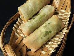 荠菜肉春卷-古都历食南京菜·烤鸭·鸭血粉丝·汤包(南京博物院店)