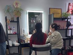 -ME觅妆·定制美妆·彩妆私教(菱角湖店)