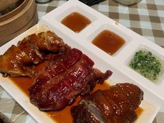 -新大咀港式茶餐厅(宝山万达店)