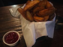 -圣徒精酿美式餐厅saints brewing(裕华万达步行街店)