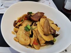 莴笋炒腊肉-渔芙南(三里屯店)