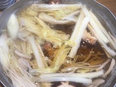 -綱元·海鲜豆捞(明州里店)