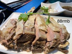 手抓羊肉-马老六清真餐厅(雁滩店)
