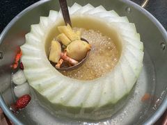 -得意咚瓜·顺德鱼生·冬瓜火锅(深圳首店)