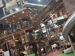 -卡通尼·Safari非洲探索乐园·生日会(金桥国际商业广场店)