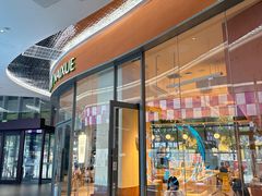 -奈雪的茶(青岛卓悦里INTOWN店)