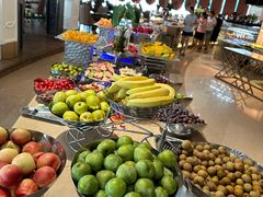 -荣誉国际酒店-云顶旋转餐厅