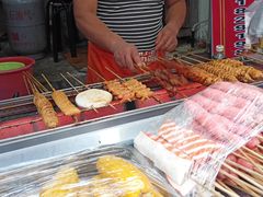 -小魏哥果仁烤面筋