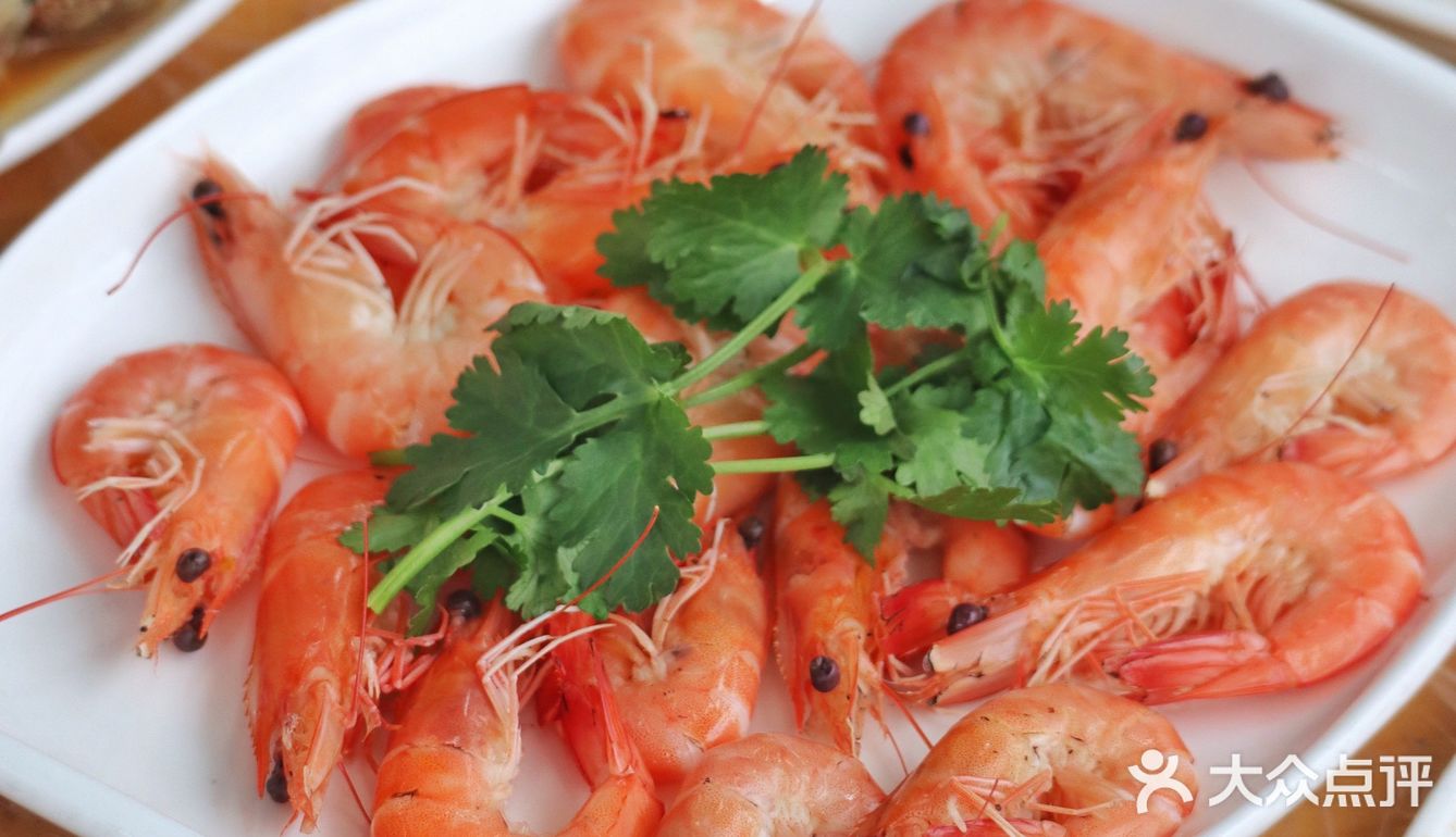 谁能对这么一桌海鲜说漏啊！