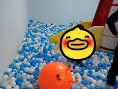 -小门牙好性格托育(北外滩中心)