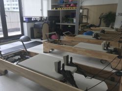 -梅·瑜伽李欣普拉提学院