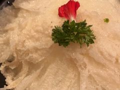 -老牌坊云南鱼豆花火锅(哈西万达店)