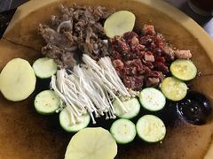-老字号.雅克白族石板烧十年老店(大理古城店)