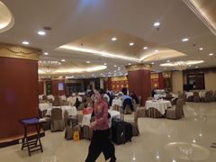 大堂-北京全聚德(西客站店)