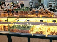 -酥大興·新国潮糕点配茶饮(龙岗万达黑金店)