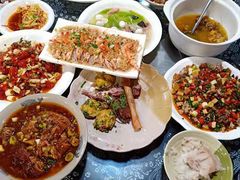 -味老大土碗菜(中山三路店)