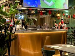 -SHADOWS•Bistro&Eatery(安福路店)