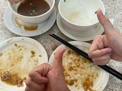-河记肠粉店