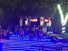 -亚龙湾喜来登·美景台大堂吧