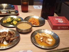 精美小菜-西塔拾玖泥炉烤肉·活鳗(芝麻街店)