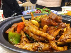 -江城燕子大排档(江汉路步行街店)