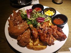 炸鸡拼盘-机器人火炉披萨(爱琴海店)