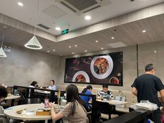 大堂-康师傅私房牛肉面(马泉营奥莱店)