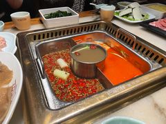 -巴渝瓦肆重庆鲜火锅(宝龙环湖店)